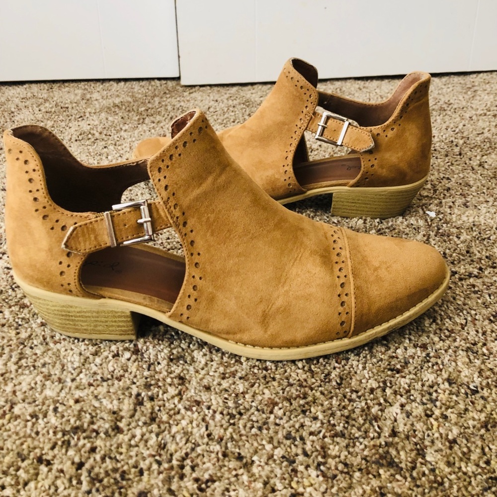Tan Cutout Booties